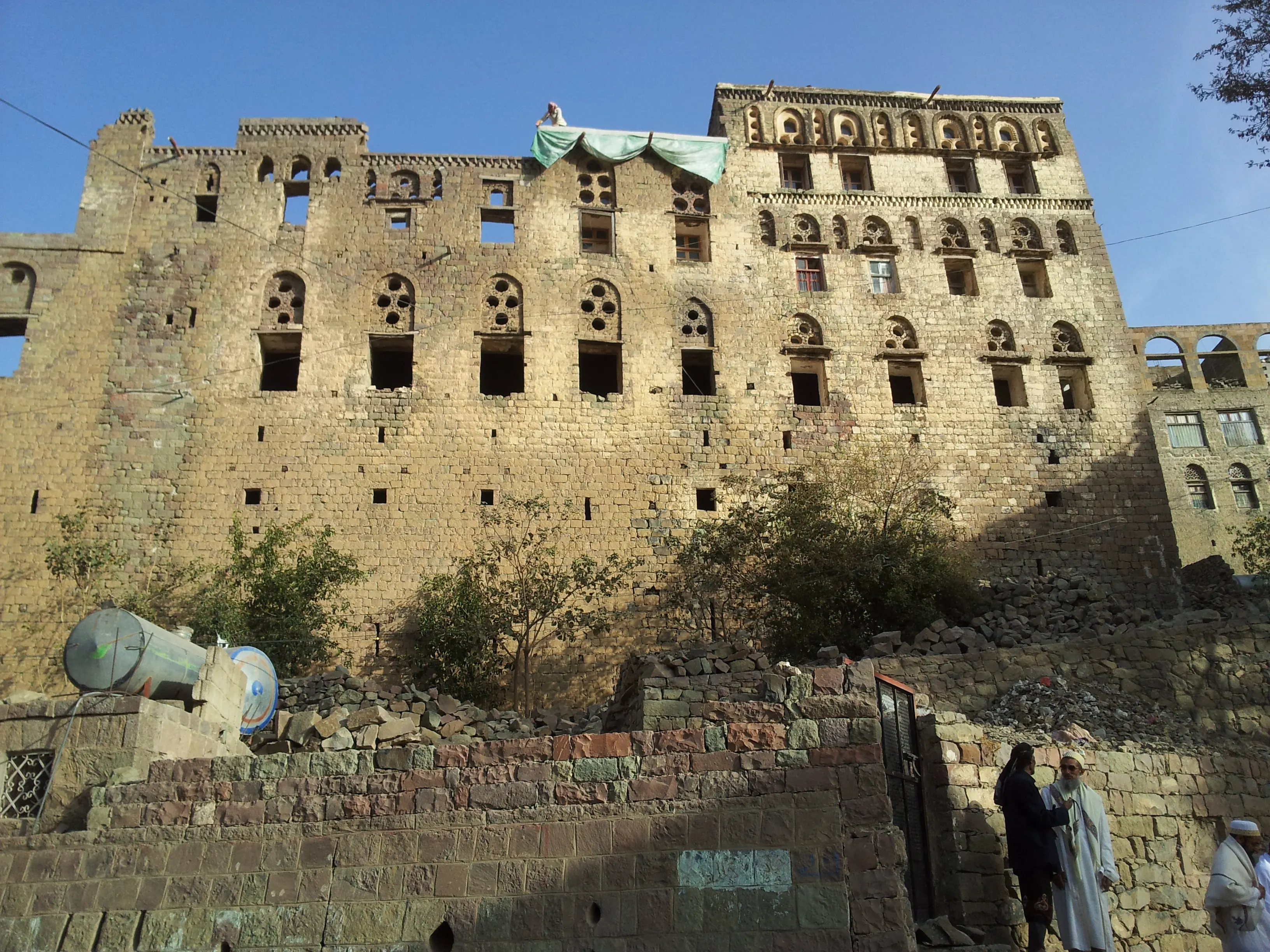 Ruins of a palace in Yemen associated with Queen Arwa al-Sulayhi